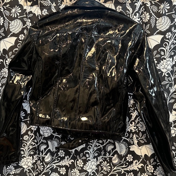 MISS KITTY CROPPED MOTORCYCLE JACKET BLACK VINYL VIXEN BY MICHELINE PITT LARGE - Picture 4 of 4